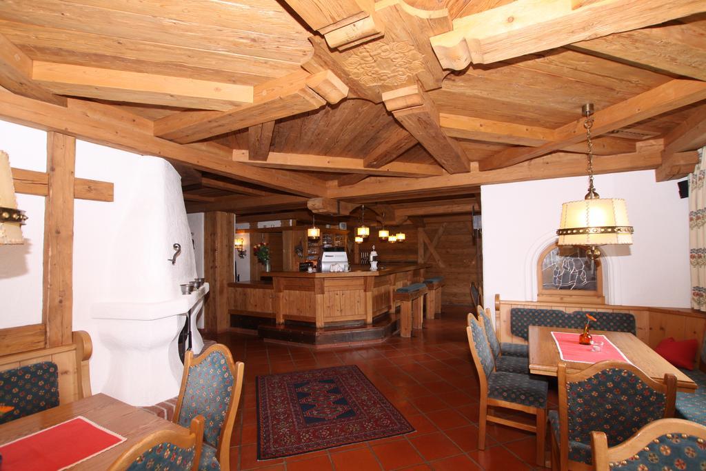 Hotel Landle Galtuer Exterior photo